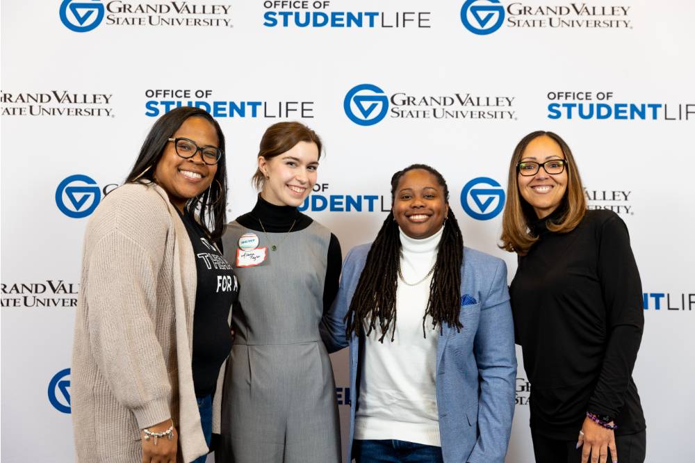 Panelist taking a selfie together